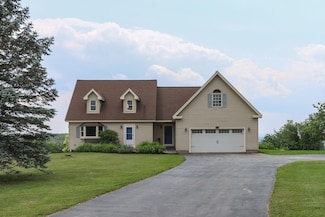 25 Howards Ln, Epsom, NH 03234