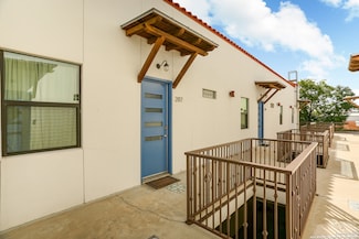 1542 N Alamo St Unit 207, San Antonio, TX 78215