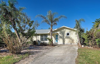 7341 Hart St, Englewood, FL 34224