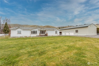 1752 Lower Monitor Rd, Wenatchee, WA 98801