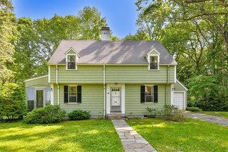 8 Spruce Park, Wellesley Hills, MA 02481
