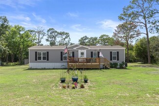 2110 S Colonial Ave, Homosassa, FL 34448