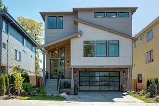 15535 NE 60th St, Redmond, WA 98052