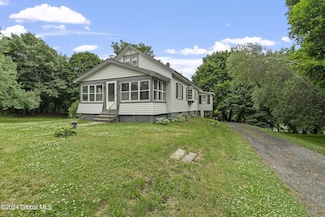 487 Grange Rd, Troy, NY 12182