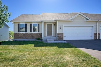 1108 Natalie Ave, Montrose, MN 55363