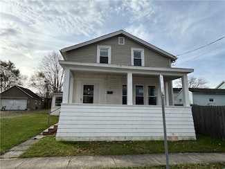 19 Jay St, Phelps, NY 14532