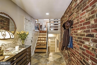 511 Catharine St, Philadelphia, PA 19147