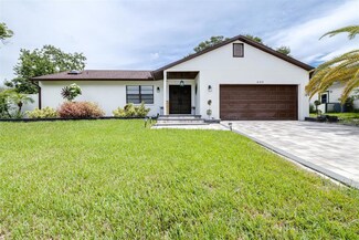 440 Hadley Dr, Palm Harbor, FL 34683
