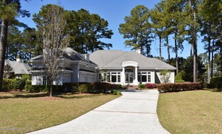 8 Lexington Dr, Bluffton, SC 29910