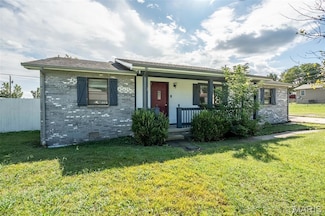 46 Red Cedar Blvd, Poplar Bluff, MO 63901