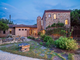 5818 Farm To Market 165, Blanco, TX 78606