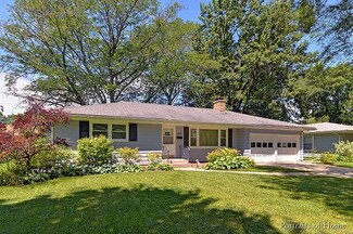 149 S Buell Ave, Aurora, IL 60506