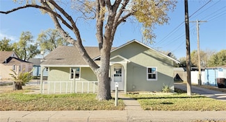 221 Spruce St, Julesburg, CO 80737