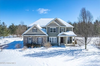 371 Schauber Rd, Ballston Lake, NY 12019