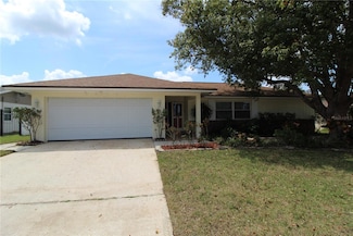 1041 Manchester Cir, Winter Park, FL 32792