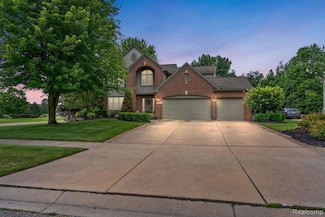 7782 Claiborne Dr, Brighton, MI 48114