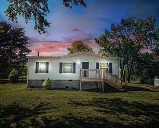 7739 Kentucky 2830, Maceo, KY 42355