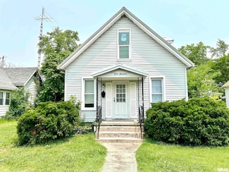 518 E Noleman St, Centralia, IL 62801