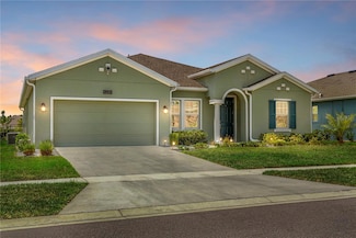 5220 Red Coral Cir, Mount Dora, FL 32757