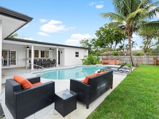 5191 Sarazen Dr, Hollywood, FL 33021