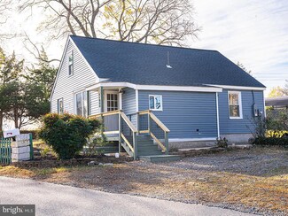 11900 N Dickinson Dr, Fredericksburg, VA 22407