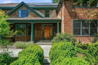 53 Yorkshire Rd, Dover, MA 02030