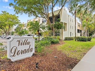 20200 W Country Club Dr Unit 112, Aventura, FL 33180