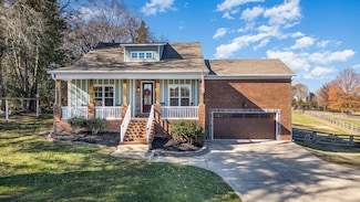 1209 Wiltshire Ct, Columbia, TN 38401