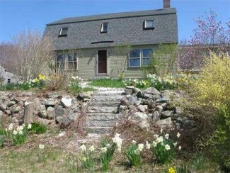 349 Central St, Rowley, MA 01969