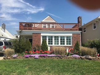 549 E Park Ave, Long Beach, NY 11561