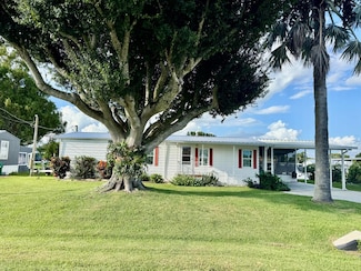 1903 SE 30th St, Okeechobee, FL 34974