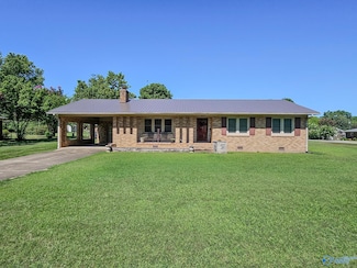 312 Christopher Dr, Athens, AL 35611