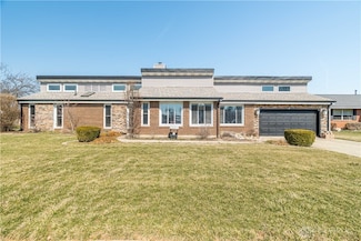 1700 Elaina Dr, Springfield, OH 45503