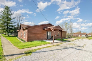 429 S Charity St, Bethel, OH 45106
