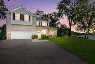 101 Burton St, Grayslake, IL 60030