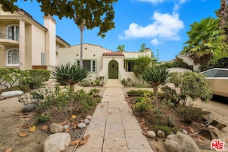 427 11th St, Santa Monica, CA 90402