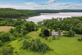 193 Federal St, Wiscasset, ME 04578