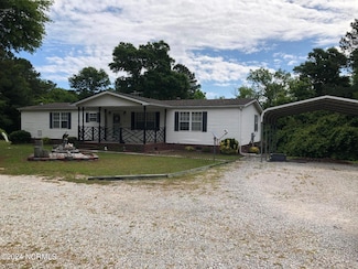 184 Tillett Ln, Sneads Ferry, NC 28460
