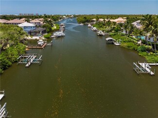 4842 Snarkage Dr, Bonita Springs, FL 34134