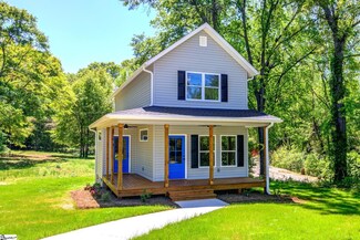 13 Spring St, Pelzer, SC 29669
