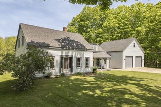 448 Whitefield Rd, Pittston, ME 04345