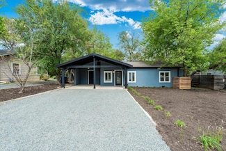 2006 de Verne St, Austin, TX 78704