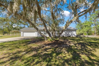 16345 SE 113th Street Rd, Ocklawaha, FL 32179