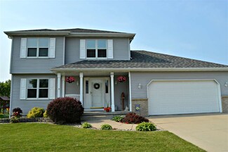 221 Overlook Terrace, Marshall, WI 53559