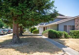 5601 Revelstok Dr Unit 2, Sacramento, CA 95842