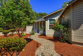 1721 Brookhurst Way, Grants Pass, OR 97527