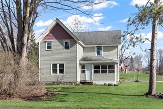1423 Quaker Rd, MacEdon, NY 14502