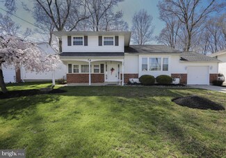 38 W Ferndale Dr, Runnemede, NJ 08078