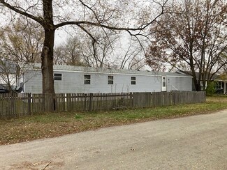 107 N Blake Dr, Godley, IL 60407
