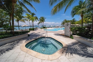 910 West Ave Unit 303, Miami Beach, FL 33139